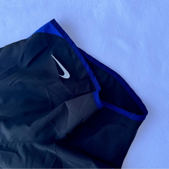 Nike shorts - Picture 2 of 2